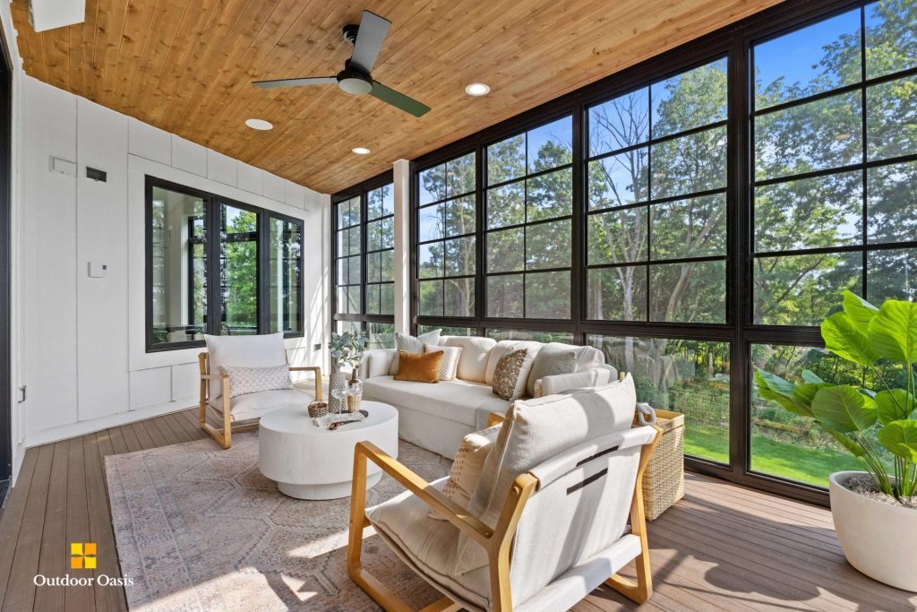 Model 200 Sunroom in Menomonee Falls, Wisconsin