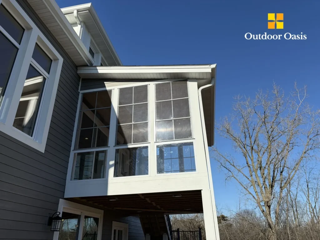 3-Season Sunroom with WeatherMaster Windows in Mequon