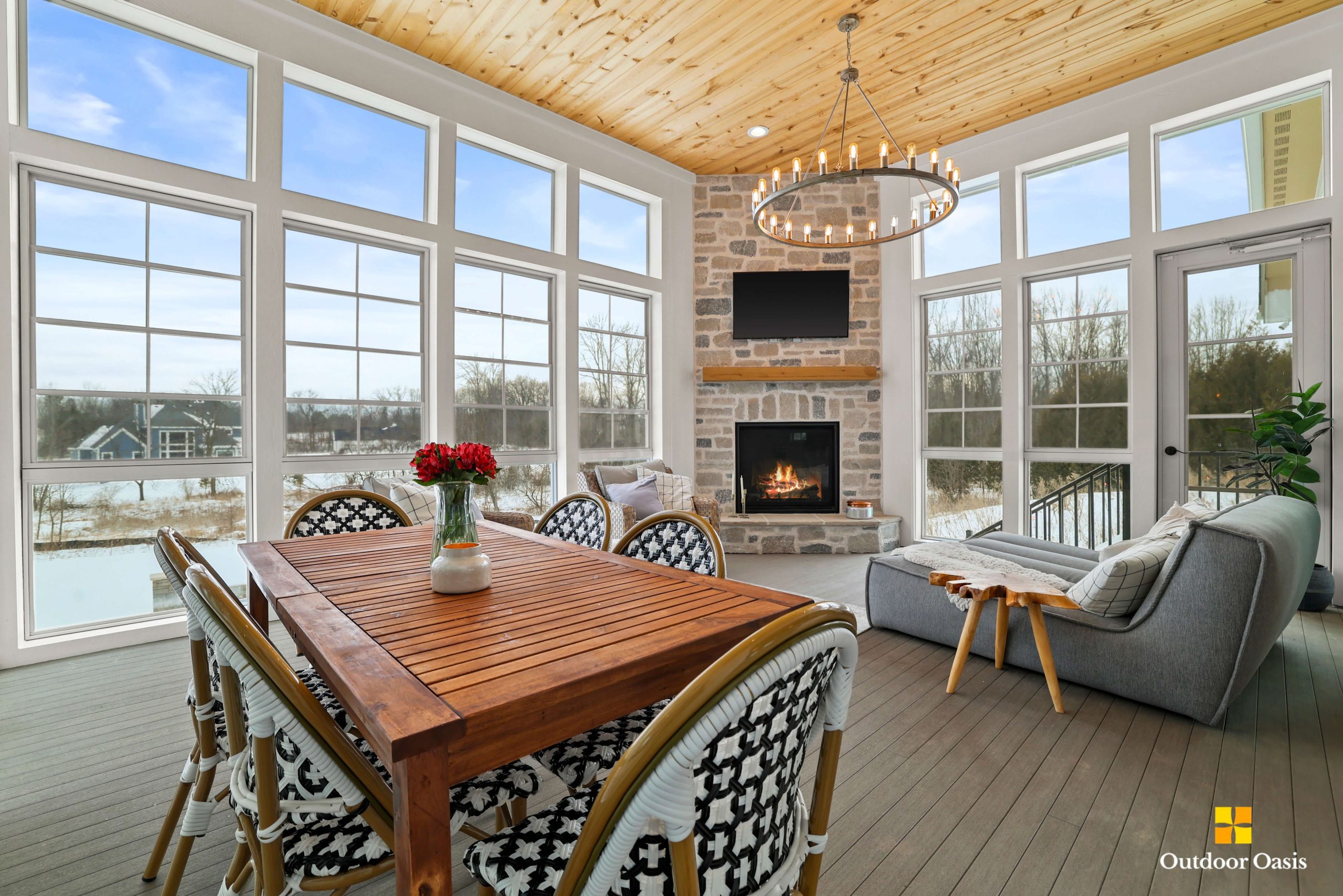custom sunroom installation milwaukee